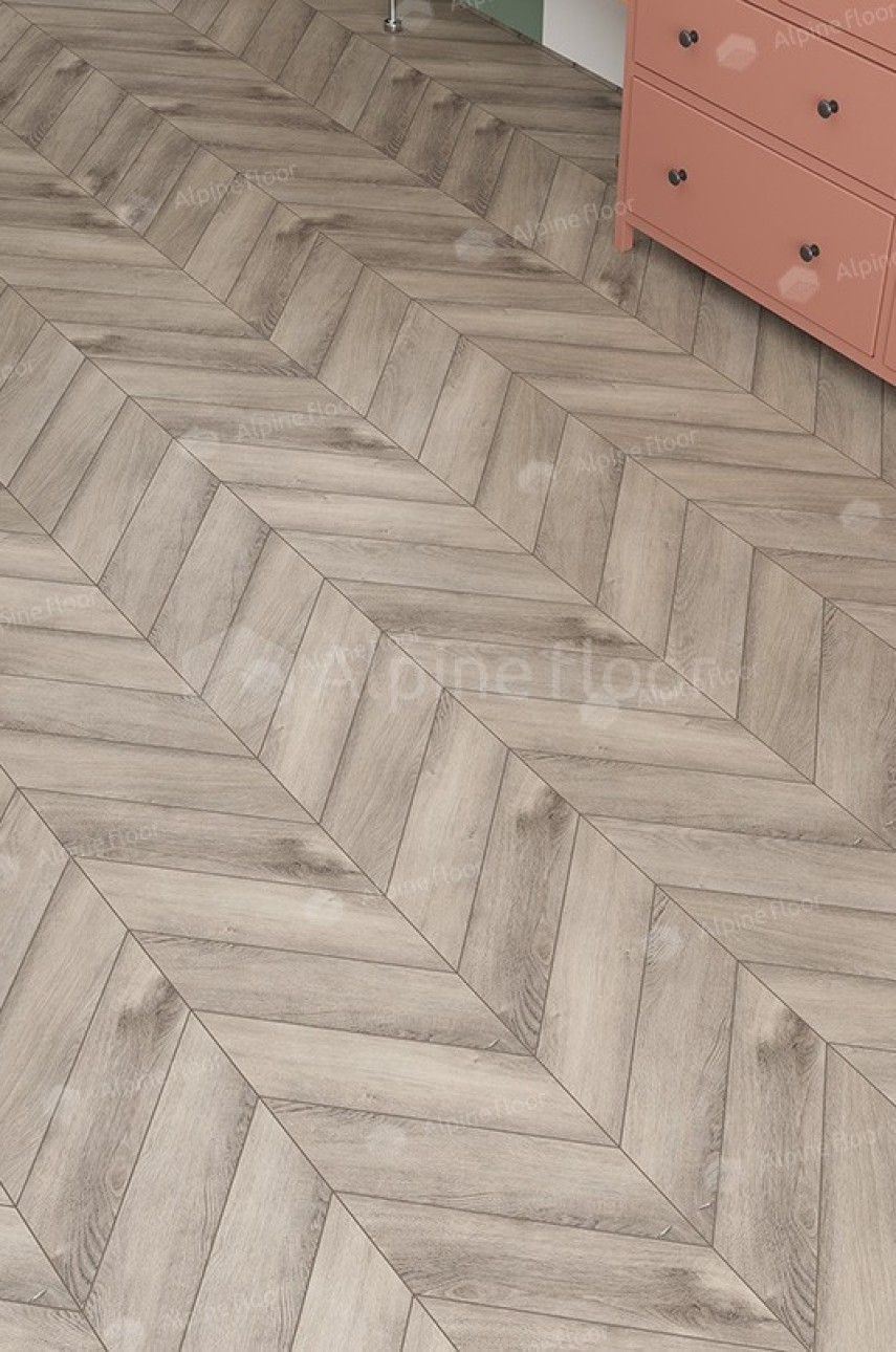 Каменно-полимерная плитка Alpine Floor Chevron Дуб Исида Eco 18-8